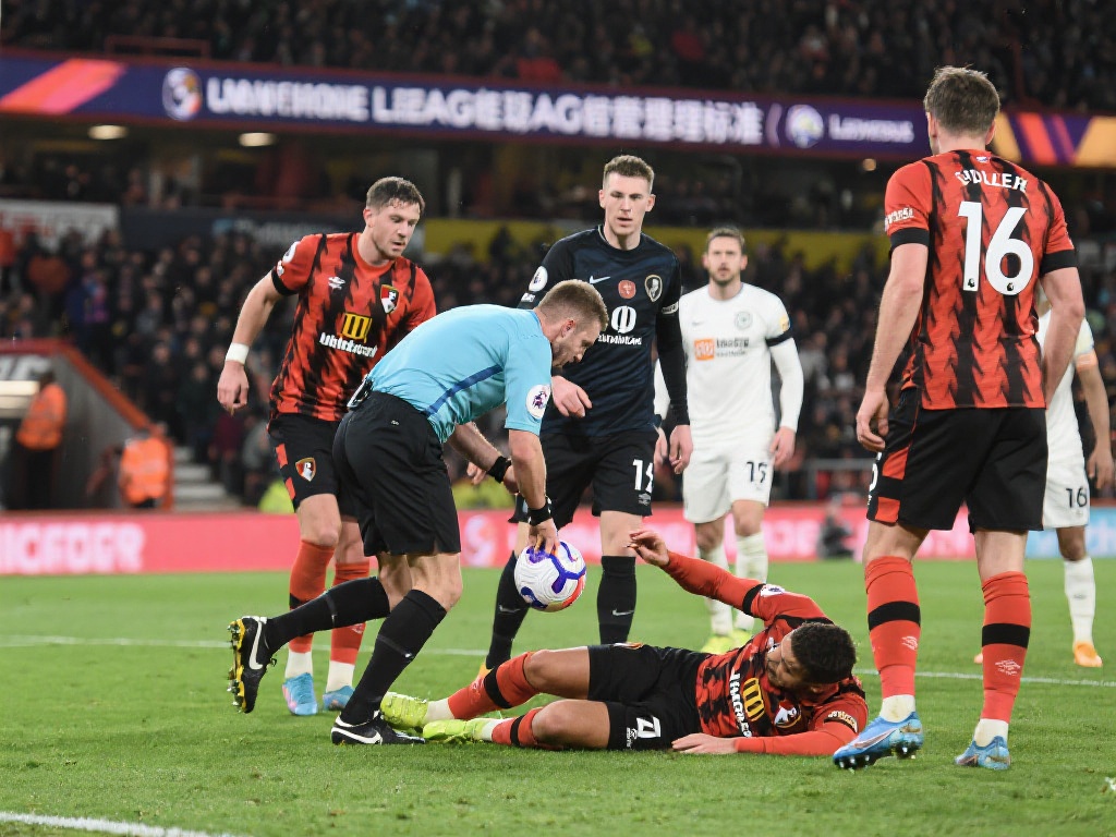 “太阳报：曼联决定不续约德赫亚，球队更衣室情绪激愤”